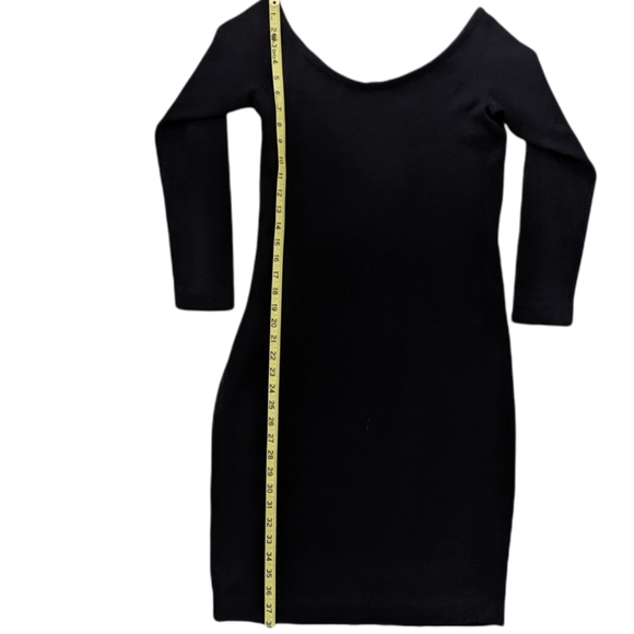 St John Knee Length Santana Knit Black Dress Size 8 - Picture 8 of 13